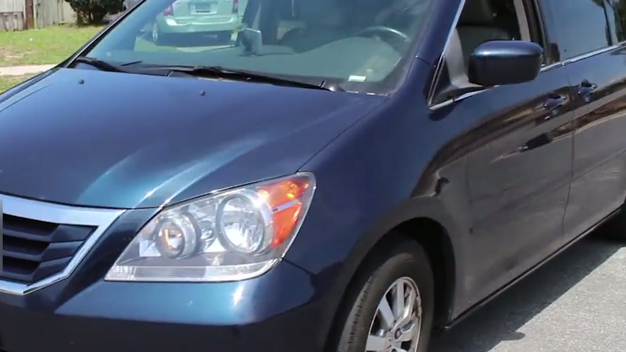 Frame from Buy My Deal Episode 1