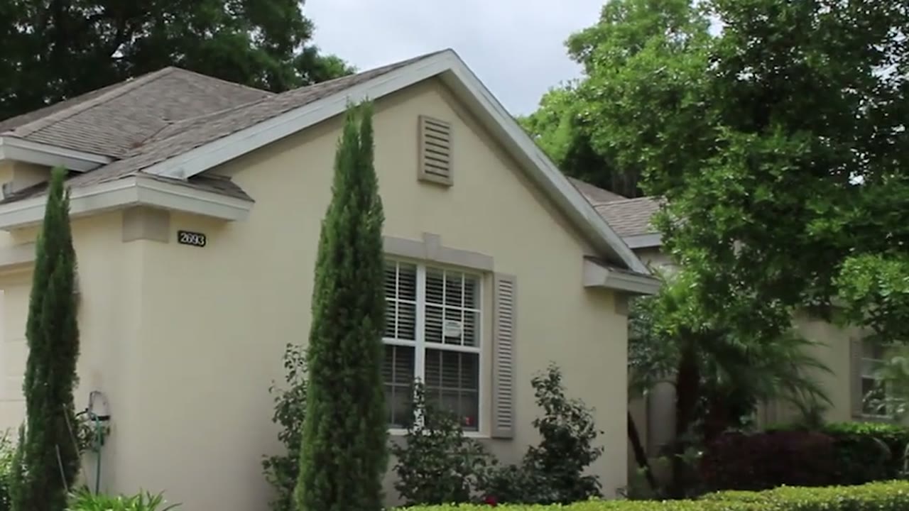 Frame from Buy My Deal Episode 2